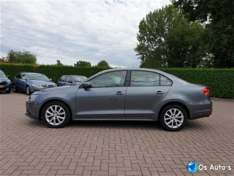 Volkswagen Jetta - 1.2 TSI BMT Comfortline - 1