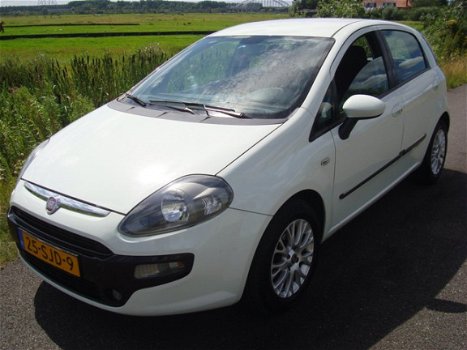 Fiat Punto Evo - 1.3 M-Jet Mylife 2011 5 DEURS NIEUWE APK - 1