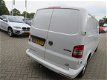 Volkswagen Transporter - 2.0 TDI L2H2 Highline /1STE EIG/NAVI/PDC/AUTOMAAT - 1 - Thumbnail