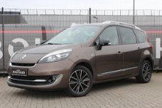 Renault Grand Scénic - 1.2 TCe Collection 7p. 7 Persoons, Navi, PDC, Cruisecontrol, Xenon, nieuwe AP