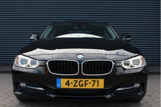 BMW 3-serie - 320d EDE Sport Xenon Sportstoelen Navigatie Elek.Trekhaak - 1