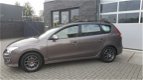 Hyundai i30 CW - 1.6i i-Motion Airco, NAV, Trekhaak - 1 - Thumbnail