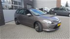 Hyundai i30 CW - 1.6i i-Motion Airco, NAV, Trekhaak - 1 - Thumbnail