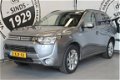 Mitsubishi Outlander - 2.0 PHEV Executive Edition XENON 1/2 LEDER NAVIGATIE CAMERA Prijs is excl BTW - 1 - Thumbnail