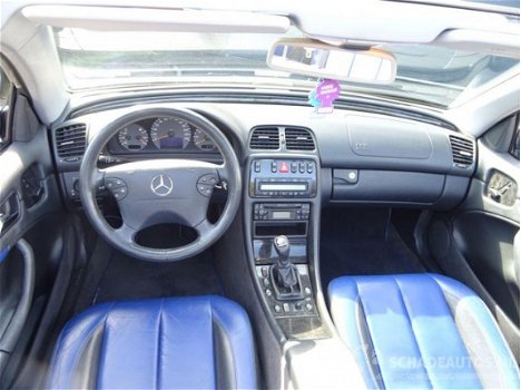 Mercedes-Benz CLK-klasse Cabrio - - 200 Avantgarde Kompressor Airco - 1
