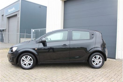 Chevrolet Aveo - 1.2 LT \Lm-Velgen/Pdc/Airco/Rijklaar Prijs - 1