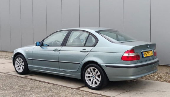 BMW 3-serie - 320d Executive | Automaat | Leer | Sportstoelen | Youngtimer - 1