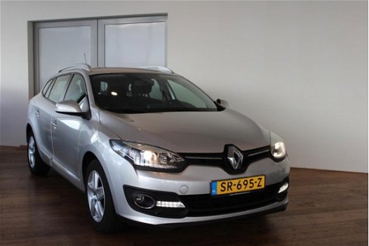 Renault Mégane Estate - 1.5 dCi*Ex Defensie*NAVI*PDC*CRUISE*A/C*LED - 1