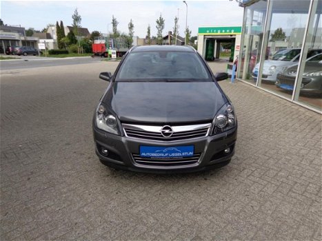 Opel Astra Wagon - 1.8 Cosmo / Cruise control / Climate control - 1