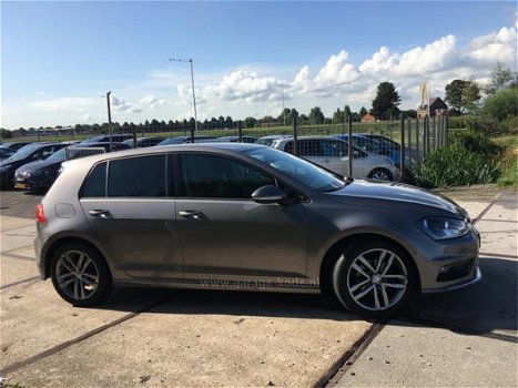 Volkswagen Golf - 1.2 TSI CUP R-line Navigatie | Cruise control | PDC | Climate control - 1