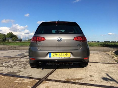 Volkswagen Golf - 1.2 TSI CUP R-line Navigatie | Cruise control | PDC | Climate control - 1