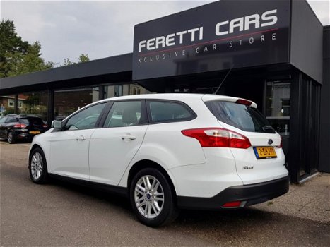 Ford Focus Wagon - 1.6 TDCI TITANIUM LEDER NAVI LED 6VERSN LMV PDC - 1