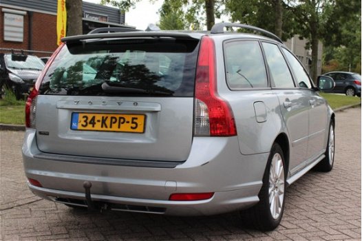 Volvo V50 - 2.0D Kinetic NAVI CLIMATE GARANTIE - 1