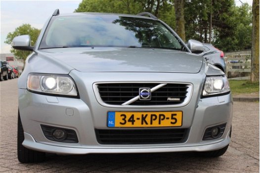 Volvo V50 - 2.0D Kinetic NAVI CLIMATE GARANTIE - 1