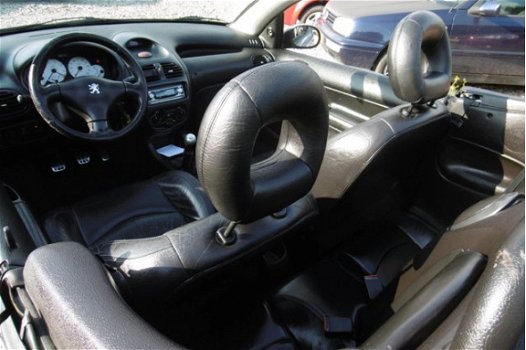 Peugeot 206 CC - 2.0-16V BJ2001 NAP/LEER/LMVELG/JBL/APK - 1