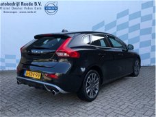 Volvo V40 - D4 R-Design Business Pack Intellisafe Pro Line