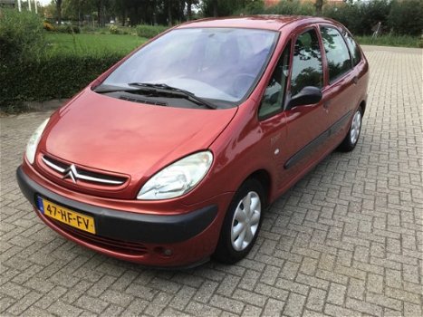 Citroën Xsara Picasso - 1.8I 16V - 1