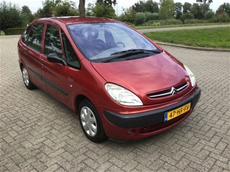 Citroën Xsara Picasso - 1.8I 16V - 1