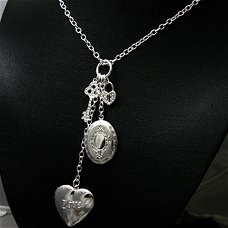 HART MEDALLION KETTING IN ZILVER