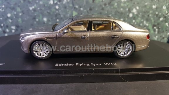 Bentley Flying Spur bruin 1:43 Kyosho - 1