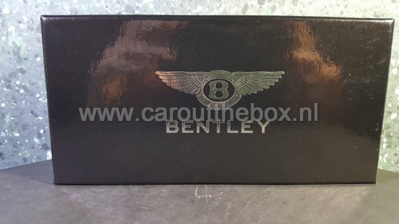 Bentley Flying Spur bruin 1:43 Kyosho - 4