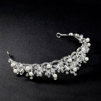 TIARA BRUID DIADEEM MET PARELS EN KRISTAL ZILVERKLEUR - 3