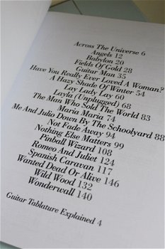 Play Acoustic Guitar With 20 Great Hits plus 2 cd's - 5
