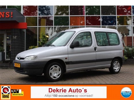 Peugeot Partner - 1.4 170C Break *ROLSTOELAUTO* / INVALIDE AANPASSING / RADIO - 1