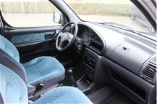 Peugeot Partner - 1.4 170C Break *ROLSTOELAUTO* / INVALIDE AANPASSING / RADIO