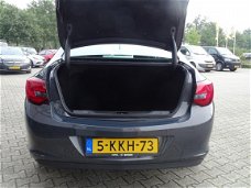 Opel Astra - 1.4 Berlin 4 deurs sedan