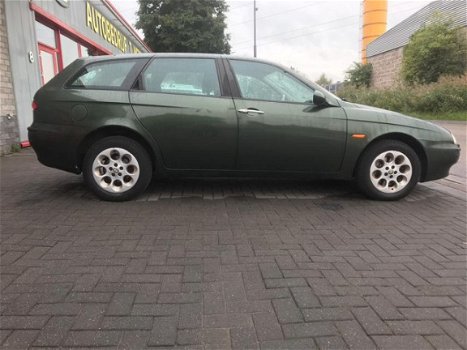 Alfa Romeo 156 Sportwagon - 1.6-16V T.Spark - 1