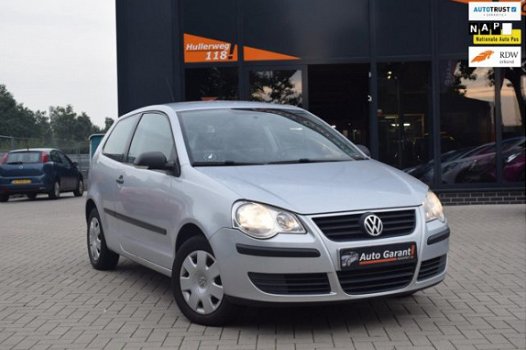 Volkswagen Polo - 1.2 Trendline airco/elec ramen/stuurbekr/centr vergr - 1