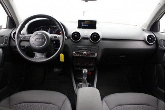 Audi A1 Sportback - 1.0 TFSI Pro Line 5Drs Autom Airco Cruisecontrol - 1