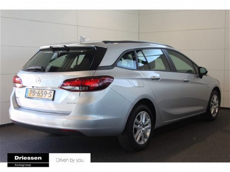 Opel Astra Sports Tourer - 1.0 Turbo Online Edition (Navigatie - Parkeersensoren) - 1