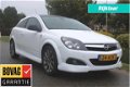 Opel Astra GTC - 1.6i 115pk Color Edition airco/cruise/trekhaak - 1 - Thumbnail