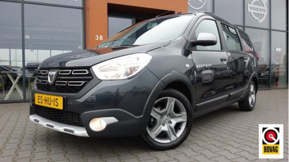 Dacia Lodgy - 1.6 SCe Stepway 5p. NAVIGATIE / CRUISE / PDC - 1