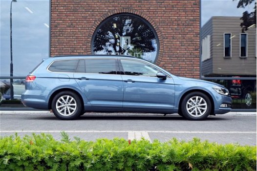 Volkswagen Passat Variant - 2.0 TDI 150 PK DSG Aut. Comfortline nieuw model, LED koplampen, Trekhaak - 1