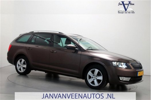 Skoda Octavia Combi - 1.6 TDI Greenline Businessline 6-bak Navi Climate Control ParkAssist 20ox Vw-A - 1