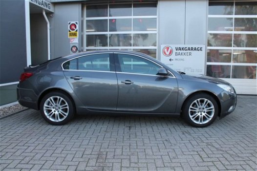 Opel Insignia - 1.8 EDITION - 1