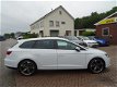 Seat Leon ST - 1.6 TDI Style Bns Navi, Led, 18''Lmv, Pdc v+a - 1 - Thumbnail