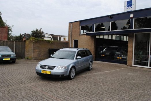 Volkswagen Passat Variant - 2.0-20V Arctic VERSNELLING KRAAKT VAN EEN NAAR TWEE - 1