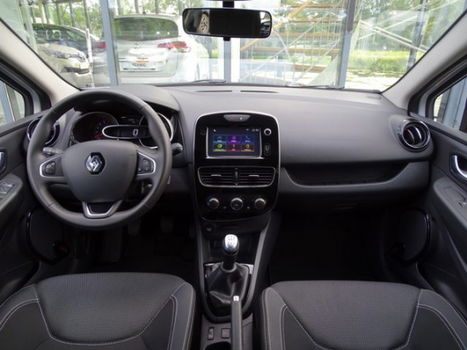 Renault Clio Estate - 0.9 TCe Zen | Navigatiesysteem | Cruise control | Airconditioning | - 1