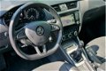 Skoda Octavia Combi - 1.6 TDI 115 pk Ambition Business | navigatie | half leder | sportstuur | stoel - 1 - Thumbnail