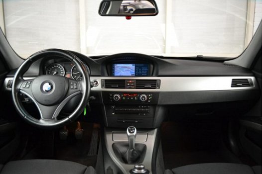 BMW 3-serie - 316i Business Line SPORTSTOELEN + NAVI + XENON - 1
