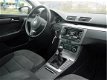 Volkswagen Passat - 1.4 TSI BMT Comfortline - Navigatie - 1 - Thumbnail