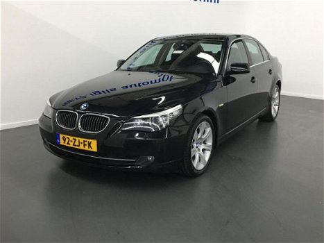 BMW 5-serie - 525d Business Line AUT - 1