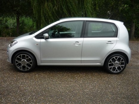 Volkswagen Up! - 1.0 move up BlueMotion - 1