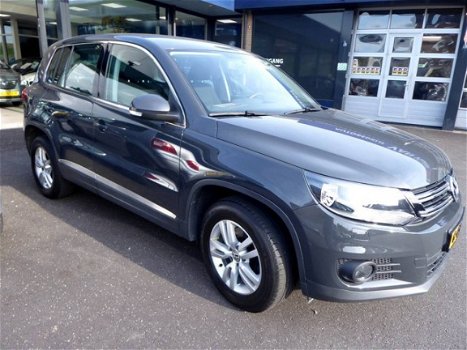 Volkswagen Tiguan - 1.4 tsi Style Navi+Camera/LMV/Incl 6M Bovag gar - 1