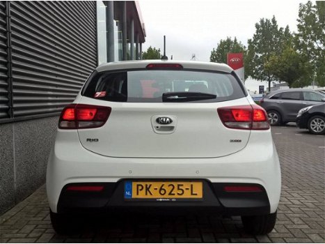 Kia Rio - 1.0 ComfortPlusLineNavi / 7 jaar garantie - 1