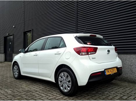 Kia Rio - 1.0 ComfortPlusLineNavi / 7 jaar garantie - 1